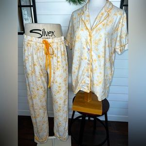 Sweet honey Womens Pajamas size medium